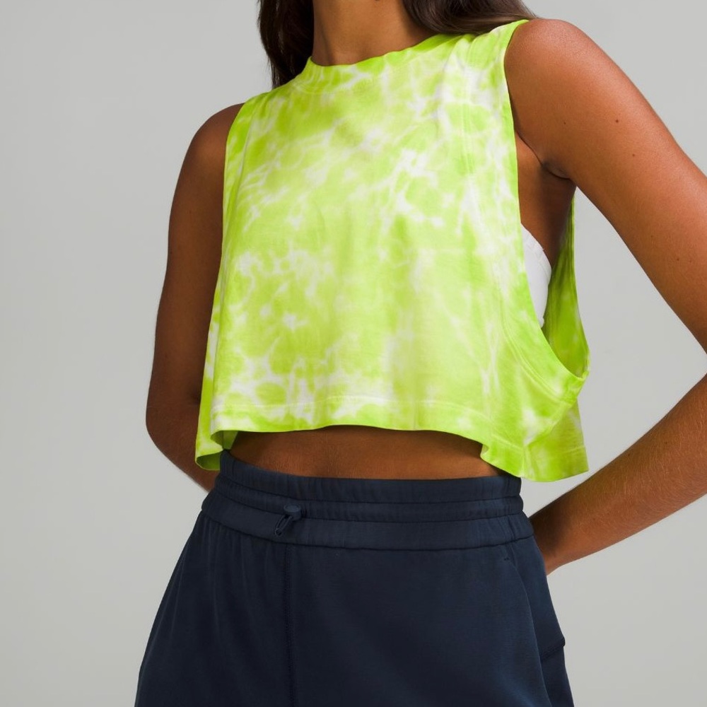 Lululemon tank. Size 8